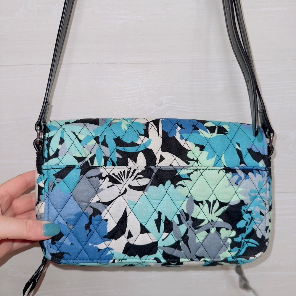 Vera Bradley Camoflora Small Crossbody Purse - Picture 6 of 9